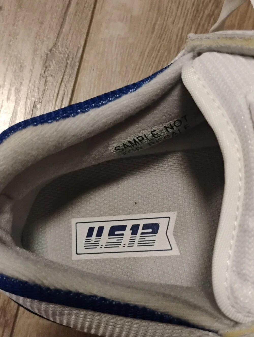 Sperry U.S. 12 Top-Sider Men's Size 10.5 M White Leather Sneaker Sample Shoes
